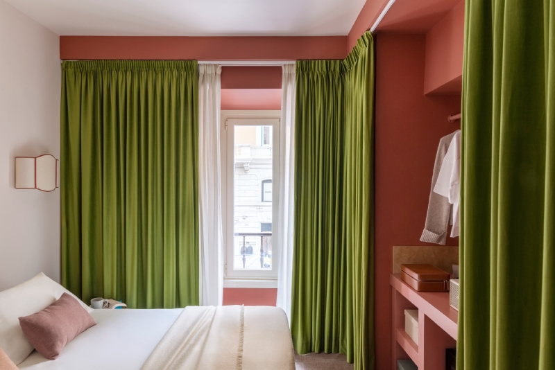 Superior room with open wardrobe and contemporary design – Depandance 4 Rooms, BZAR hotels in Rome